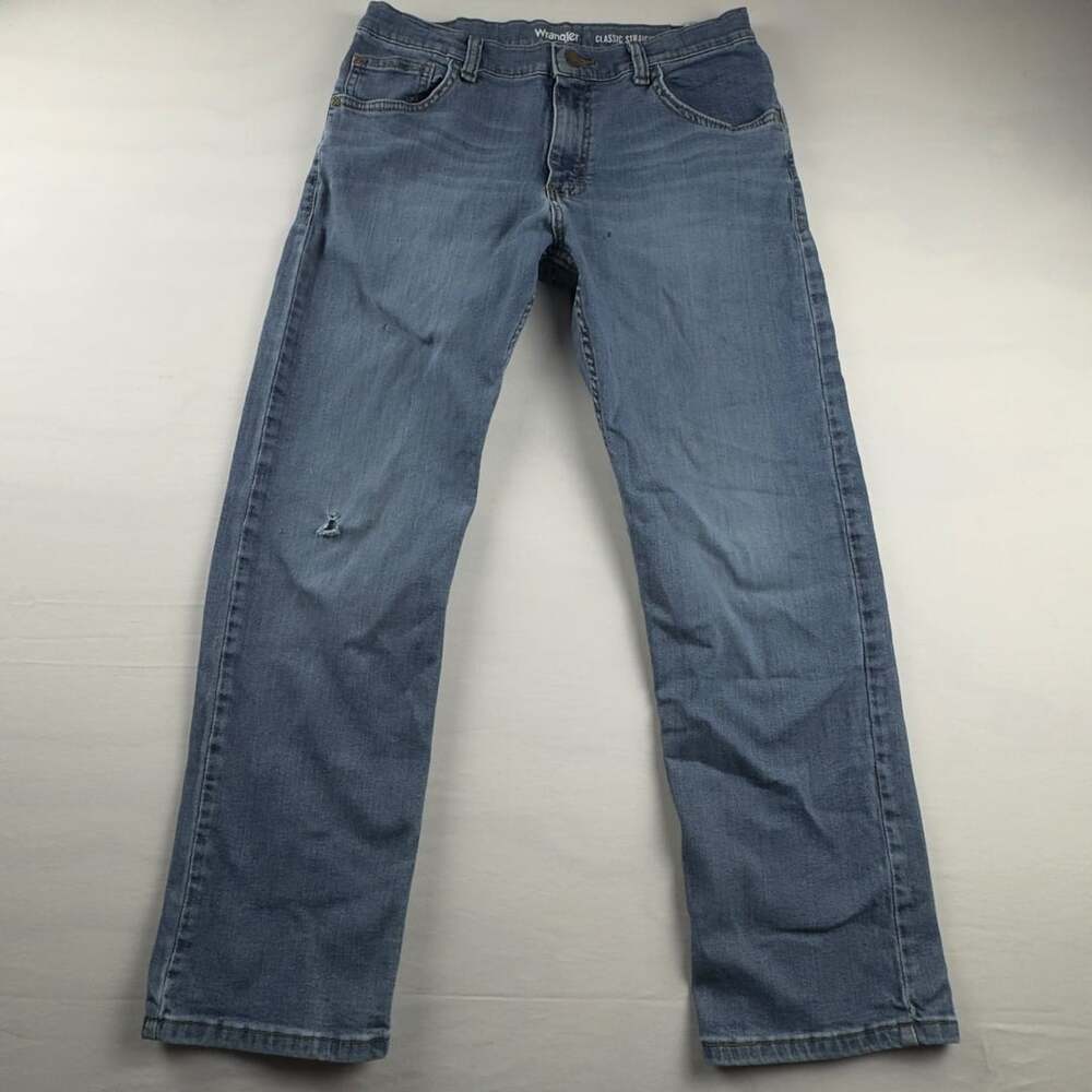 Wrangler Classic Straight Blue Jeans